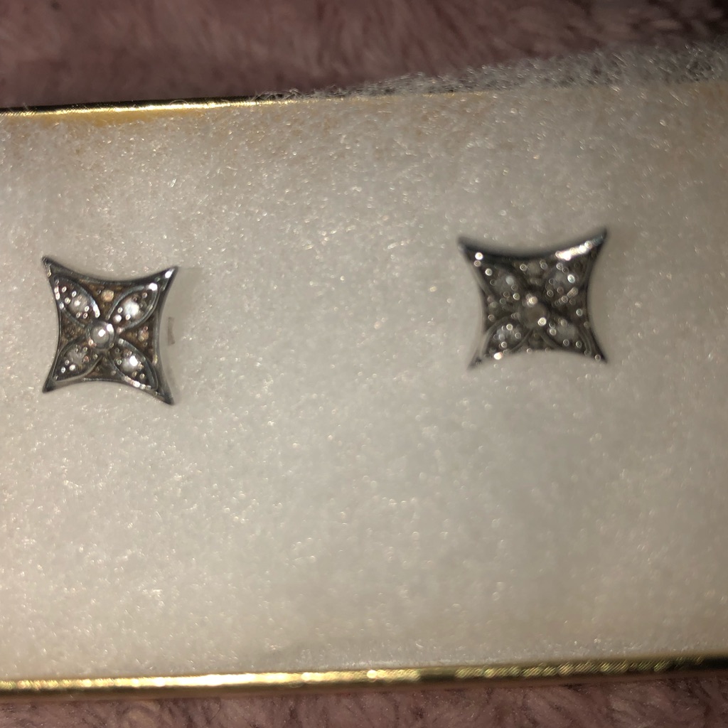 Diamond Earrings  Good Preowned Condition